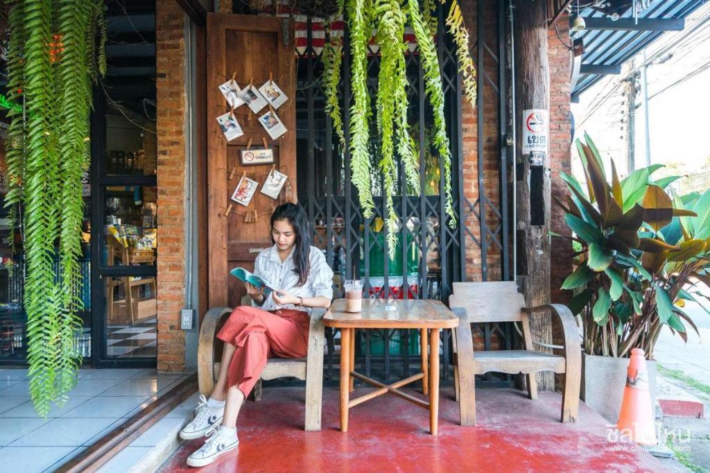 เฮือนช้างเผือก Hotel น่าน ภายนอก รูปภาพ